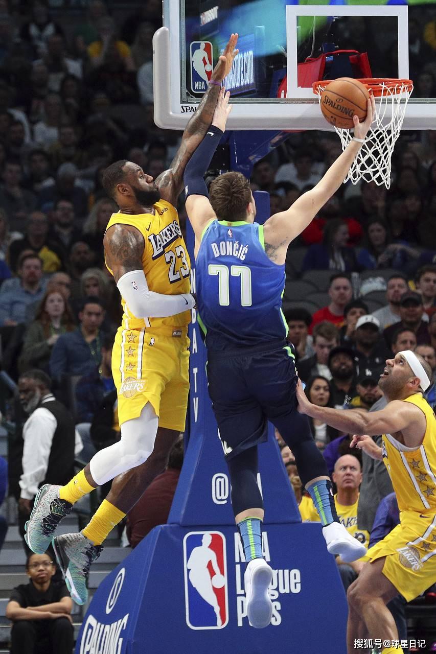 体育APP-西亚卡姆加盟步行者