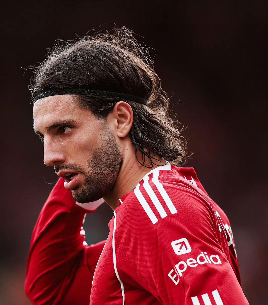 万博体育-ac米兰19号是谁