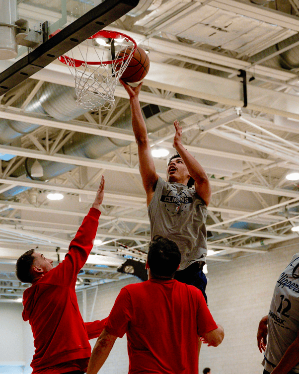 马刺主帅波波维奇最新消息