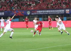 官方登录器-关于最新中超联赛的消息及球队状态分析